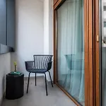 Maison By Olala Homes * בוקרשט